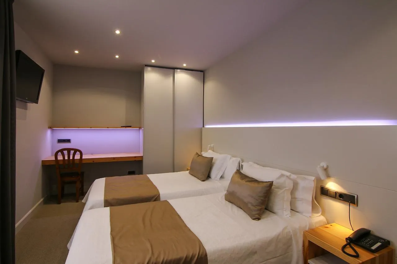 Hotel Restaurant Sol I VI Lavern 2*,