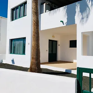 https://apartamentos-zalabar.in-canary-islands.com