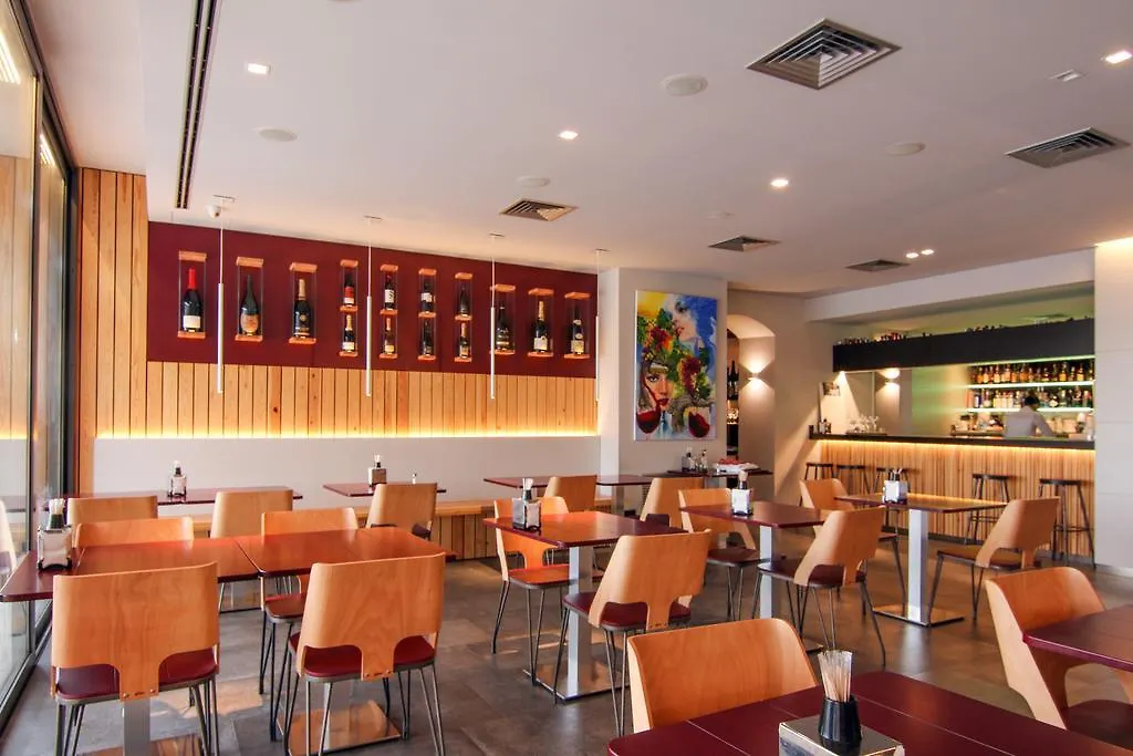 Hotel Restaurant Sol I VI Lavern